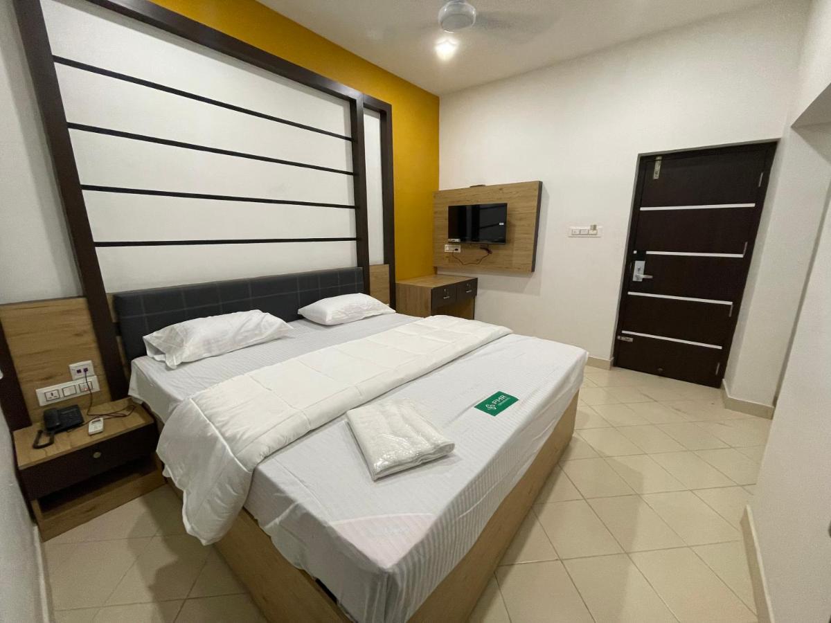 Hotel Pmr Grandays Malappuram Exterior foto